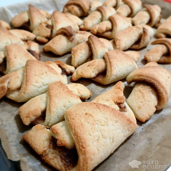 Рецепт: Печенье "Рогалики" - Творожные рогалики с корицей Рецепт: Печенье "Рогалики" - Творожные рогалики с корицей