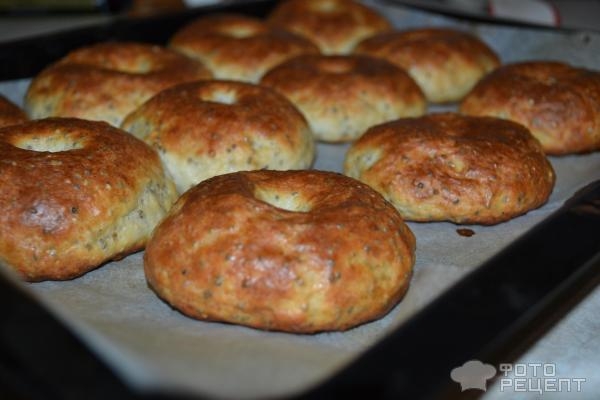 Рецепт: Печенье творожное - С чиа и вареньем из черной смородины