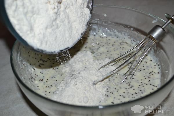 Рецепт: Печенье творожное - С чиа и вареньем из черной смородины