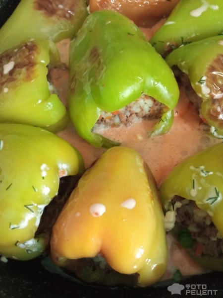 Рецепт: Перец болгарский фаршированный - С мясом и овощами Рецепт: Перец болгарский фаршированный - С мясом и овощами