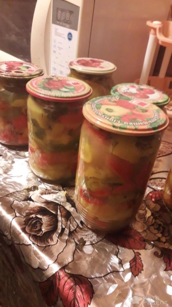 Рецепт: Перец болгарский маринованный - На зиму без стерилизации