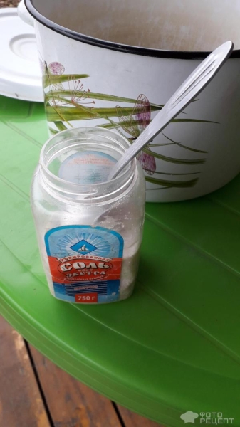 Рецепт: Перец болгарский маринованный - На зиму без стерилизации