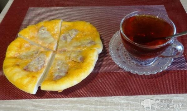 Рецепт: Пицца из дрожжевого теста - Лёгкий рецепт очень вкусной пиццы. Рецепт: Пицца из дрожжевого теста - Лёгкий рецепт очень вкусной пиццы.