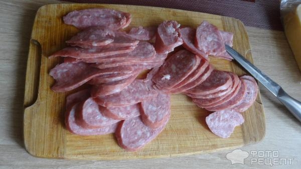 Рецепт: Пицца из дрожжевого теста - Лёгкий рецепт очень вкусной пиццы. Рецепт: Пицца из дрожжевого теста - Лёгкий рецепт очень вкусной пиццы.