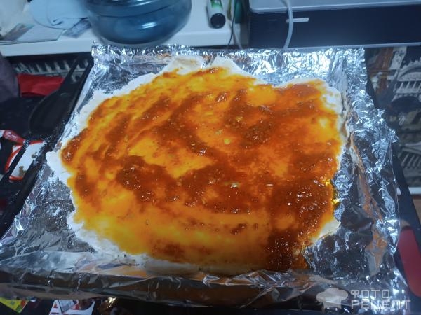 Рецепт: Пицца из дрожжевого теста - Начинку выбирайте сами