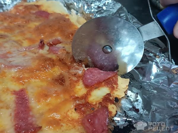 Рецепт: Пицца из дрожжевого теста - Начинку выбирайте сами