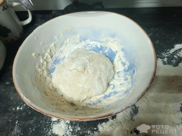 Рецепт: Пицца из дрожжевого теста - Начинку выбирайте сами