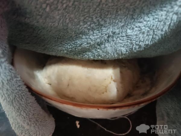 Рецепт: Пицца из дрожжевого теста - Начинку выбирайте сами