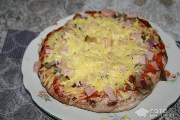 Рецепт: Пицца на основе из лаваша - Экспресс-вариант