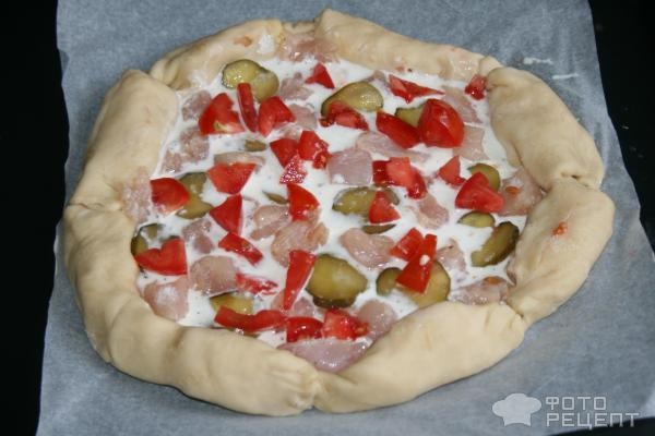 Рецепт: Пицца со вкусными бортиками - с соусом "Ранч" Рецепт: Пицца со вкусными бортиками - с соусом "Ранч"