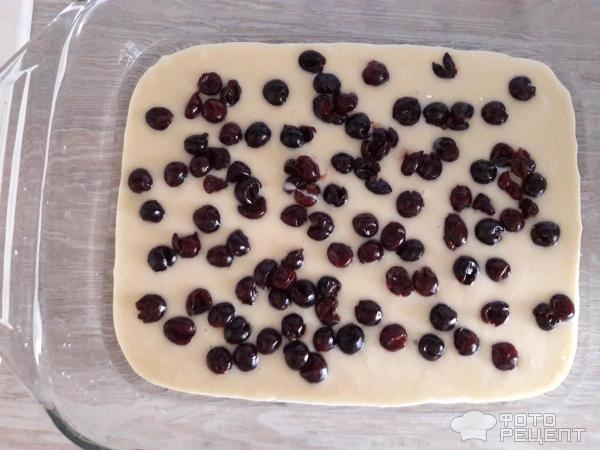 Рецепт: Пирог для ленивых - с начинкой из любых фруктов или ягод. Рецепт: Пирог для ленивых - с начинкой из любых фруктов или ягод.