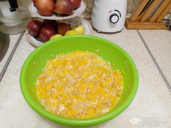 Рецепт: Пирог яблоками, тыквой и овсянкой - В духовке Рецепт: Пирог яблоками, тыквой и овсянкой - В духовке