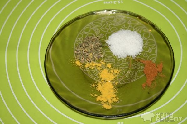 Рецепт: Пирог "Косичка" - из слоеного теста с колбасой и сыром