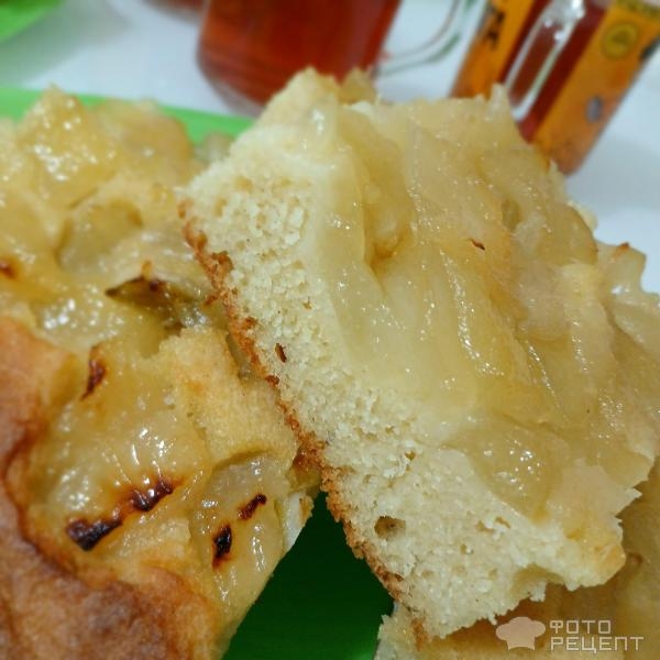 Рецепт: Пирог на кефире с консервированной дыней - Рецепт лёгкого пирога без муки на кефире с дыней и лаймом.