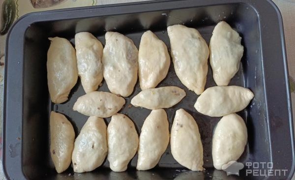 Рецепт: Пирожки с начинкой из свиного сердца - В духовке с жареным луком