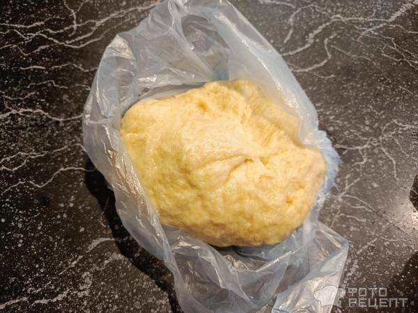 Рецепт: Пирожки с вишней - Вэрзэрэ - молдавские пирожки Рецепт: Пирожки с вишней - Вэрзэрэ - молдавские пирожки