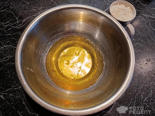 Рецепт: Пирожки с вишней - Вэрзэрэ - молдавские пирожки Рецепт: Пирожки с вишней - Вэрзэрэ - молдавские пирожки