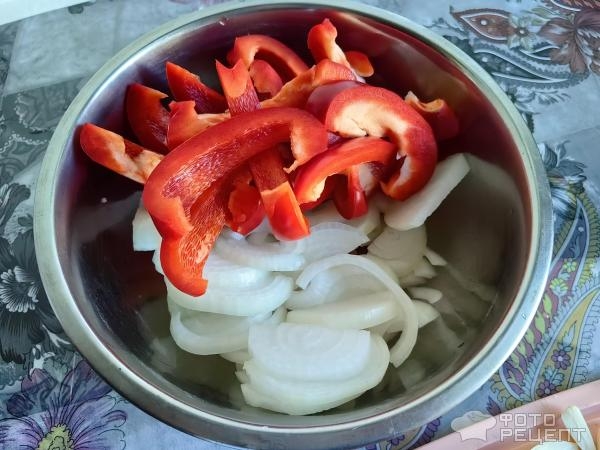 Рецепт: Помидоры на зиму - С добавлением овощей и острого перца. Рецепт: Помидоры на зиму - С добавлением овощей и острого перца.