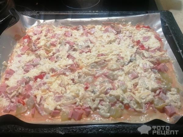 Рецепт: Пресное тесто для пиццы - на сыворотке и сама пицца Рецепт: Пресное тесто для пиццы - на сыворотке и сама пицца