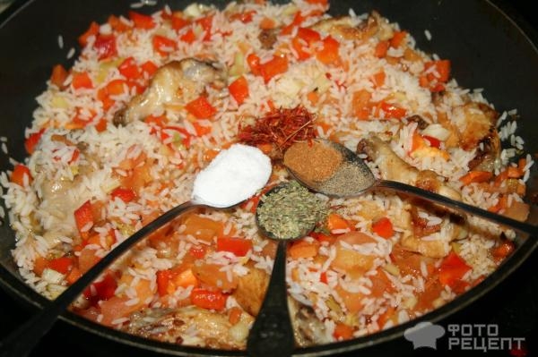 Рецепт: Рис c курицей на испанский манер - с овощами и морепродуктами Рецепт: Рис c курицей на испанский манер - с овощами и морепродуктами