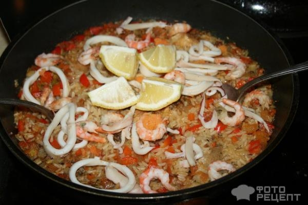 Рецепт: Рис c курицей на испанский манер - с овощами и морепродуктами Рецепт: Рис c курицей на испанский манер - с овощами и морепродуктами