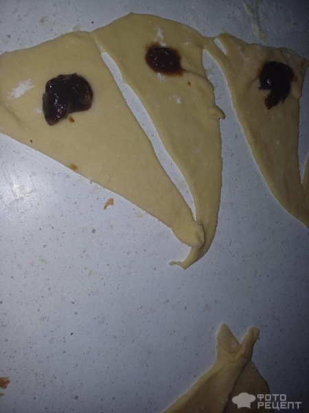 Рецепт: Рогали дрожжевые с повидлом - Готовлю с любовью. Рецепт: Рогали дрожжевые с повидлом - Готовлю с любовью.