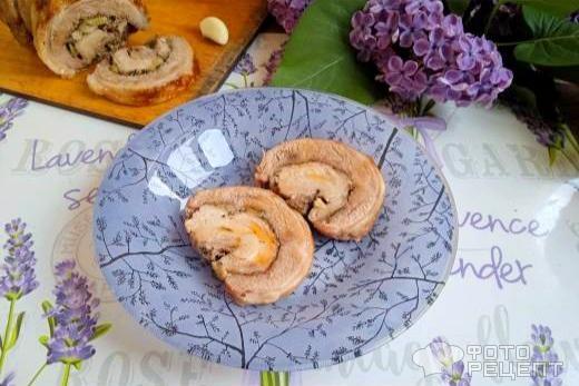 Рецепт: Рулет мясной - с чесноком и базиликом Рецепт: Рулет мясной - с чесноком и базиликом