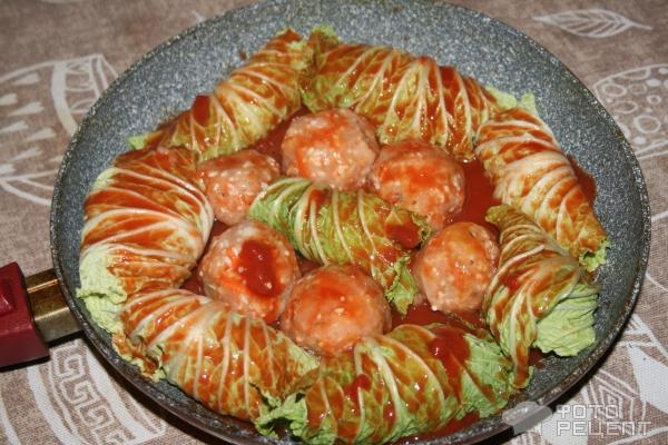 Рецепт: Рулетики из пекинской капусты - два вида подачи Рецепт: Рулетики из пекинской капусты - два вида подачи