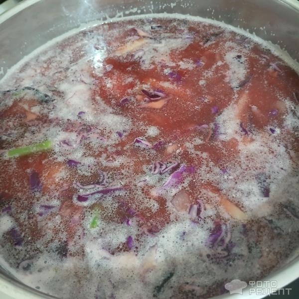 Рецепт: Рыбные томатные щи из красной капусты - С сардиной в томате и стручковой фасолью, очень быстрые рыбные щи. Рецепт: Рыбные томатные щи из красной капусты - С сардиной в томате и стручковой фасолью, очень быстрые рыбные щи.