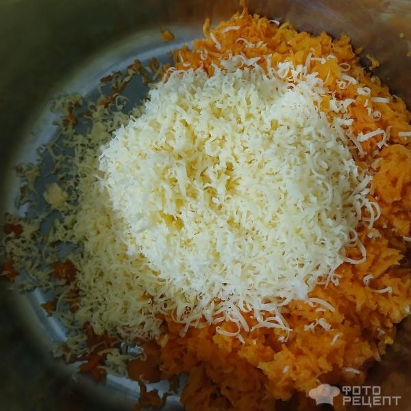 Рецепт: Салат из моркови с сыром и чесноком - Два варианта морковного салата: из варёной и сырой моркови. Салат-закуска и паштет для бутербродов.