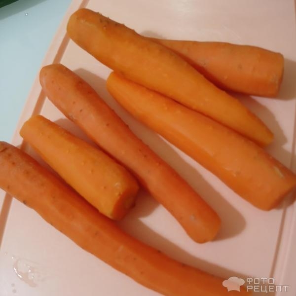 Рецепт: Салат из моркови с сыром и чесноком - Два варианта морковного салата: из варёной и сырой моркови. Салат-закуска и паштет для бутербродов.