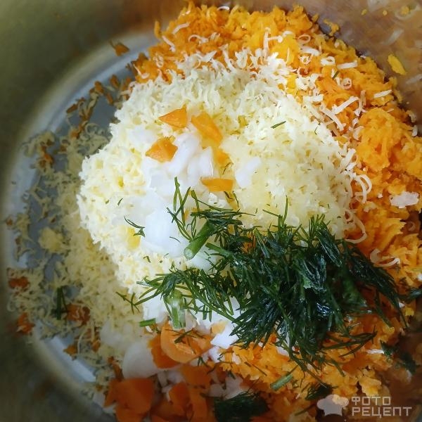 Рецепт: Салат из моркови с сыром и чесноком - Два варианта морковного салата: из варёной и сырой моркови. Салат-закуска и паштет для бутербродов.