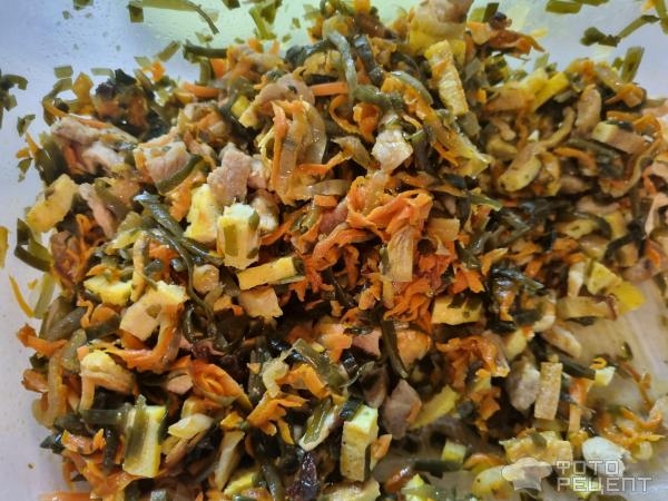 Рецепт: Салат из морской капусты "Японский" - С мясом и омлетом. Рецепт: Салат из морской капусты "Японский" - С мясом и омлетом.