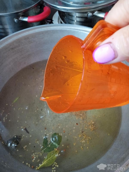 Рецепт: Салат из огурцов на зиму - Только огурцы и семена горчицы: но как же это быстро и вкусно! Рецепт: Салат из огурцов на зиму - Только огурцы и семена горчицы: но как же это быстро и вкусно!