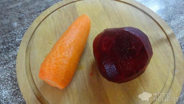 Рецепт: Салат из сырой свеклы и моркови - Простой , вкусный салат . Рецепт: Салат из сырой свеклы и моркови - Простой , вкусный салат .