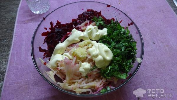 Рецепт: Салат из вареной свеклы "Вкусный" - Яркий , вкусный и очень полезный. Рецепт: Салат из вареной свеклы "Вкусный" - Яркий , вкусный и очень полезный.