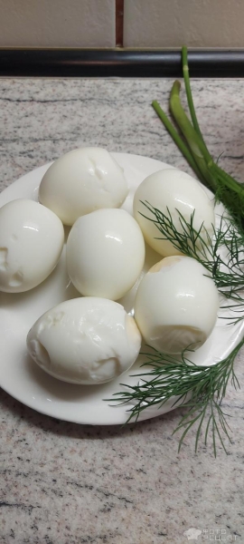 Рецепт: Салат "Пикантный" - с чесноком .