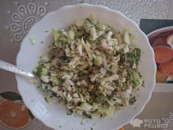 Рецепт: Салат с капустой, огурцами - Готовлю с любовью Рецепт: Салат с капустой, огурцами - Готовлю с любовью