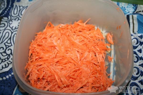 Рецепт: Салат с китайской капустой - с пикантной заправкой