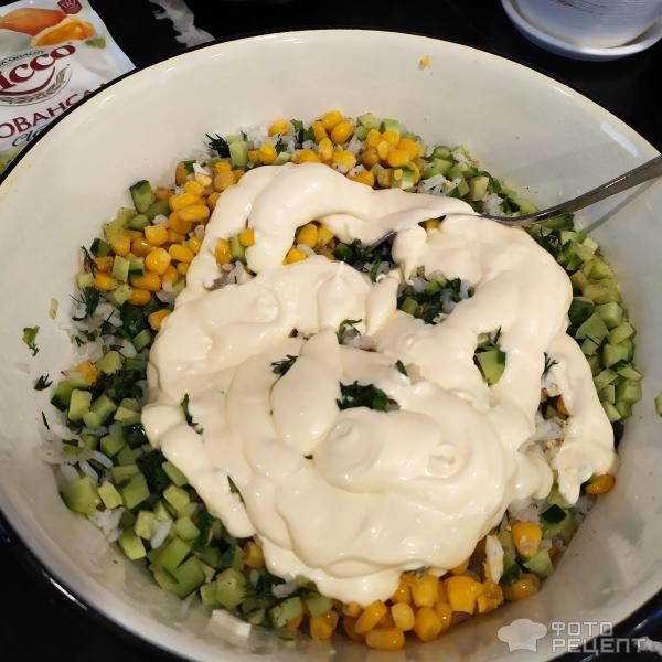 Рецепт: Салат с крабовыми палочками - Салат, вкусно, несложно, по домашнему