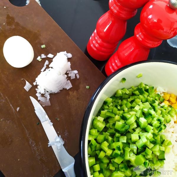 Рецепт: Салат с крабовыми палочками - Салат, вкусно, несложно, по домашнему