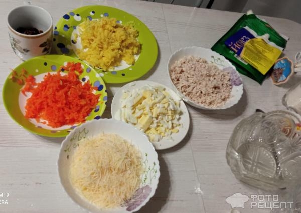 Рецепт: Салат с куриной грудкой и шампиньонами - под "шубой"