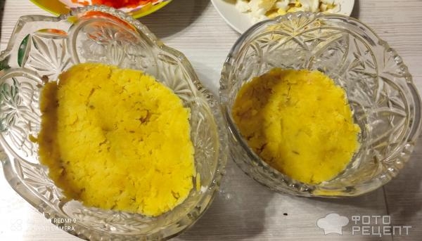 Рецепт: Салат с куриной грудкой и шампиньонами - под "шубой"