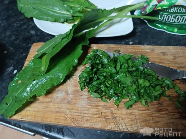 Рецепт: Салат с щавелем, картошкой, яйцами, зеленым луком и горчицей - Заправленный майонезом, сметаной и горчицей Рецепт: Салат с щавелем, картошкой, яйцами, зеленым луком и горчицей - Заправленный майонезом, сметаной и горчицей