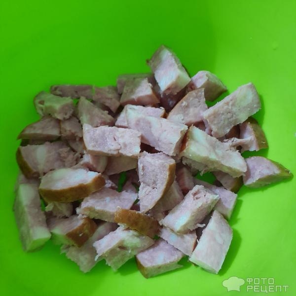 Рецепт: Салат с сухариками - С ветчиной и горошком, салат за 5 минут из того, что под рукой. Рецепт: Салат с сухариками - С ветчиной и горошком, салат за 5 минут из того, что под рукой.