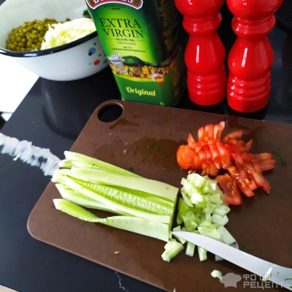 Рецепт: Салат с зеленым горошком - вкусно, и не очень сложно Рецепт: Салат с зеленым горошком - вкусно, и не очень сложно