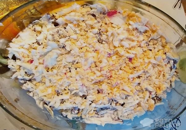 Рецепт: Салат "Селедка под шубой" - С двумя слоями селедки и лука. Рецепт: Салат "Селедка под шубой" - С двумя слоями селедки и лука.