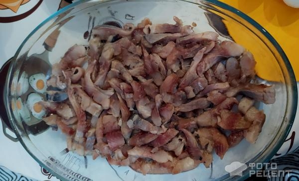 Рецепт: Салат "Селедка под шубой" - С двумя слоями селедки и лука. Рецепт: Салат "Селедка под шубой" - С двумя слоями селедки и лука.