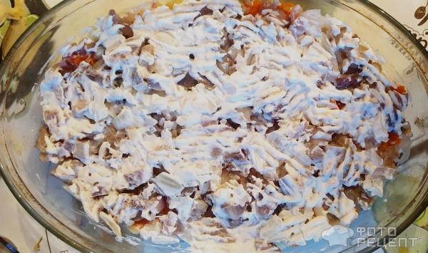 Рецепт: Салат "Селедка под шубой" - С двумя слоями селедки и лука. Рецепт: Салат "Селедка под шубой" - С двумя слоями селедки и лука.