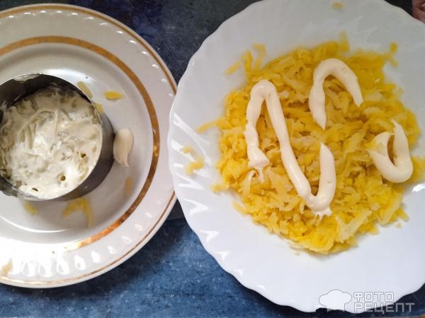 Рецепт: Салат "Ваня Кучерявый" - Со шпротами